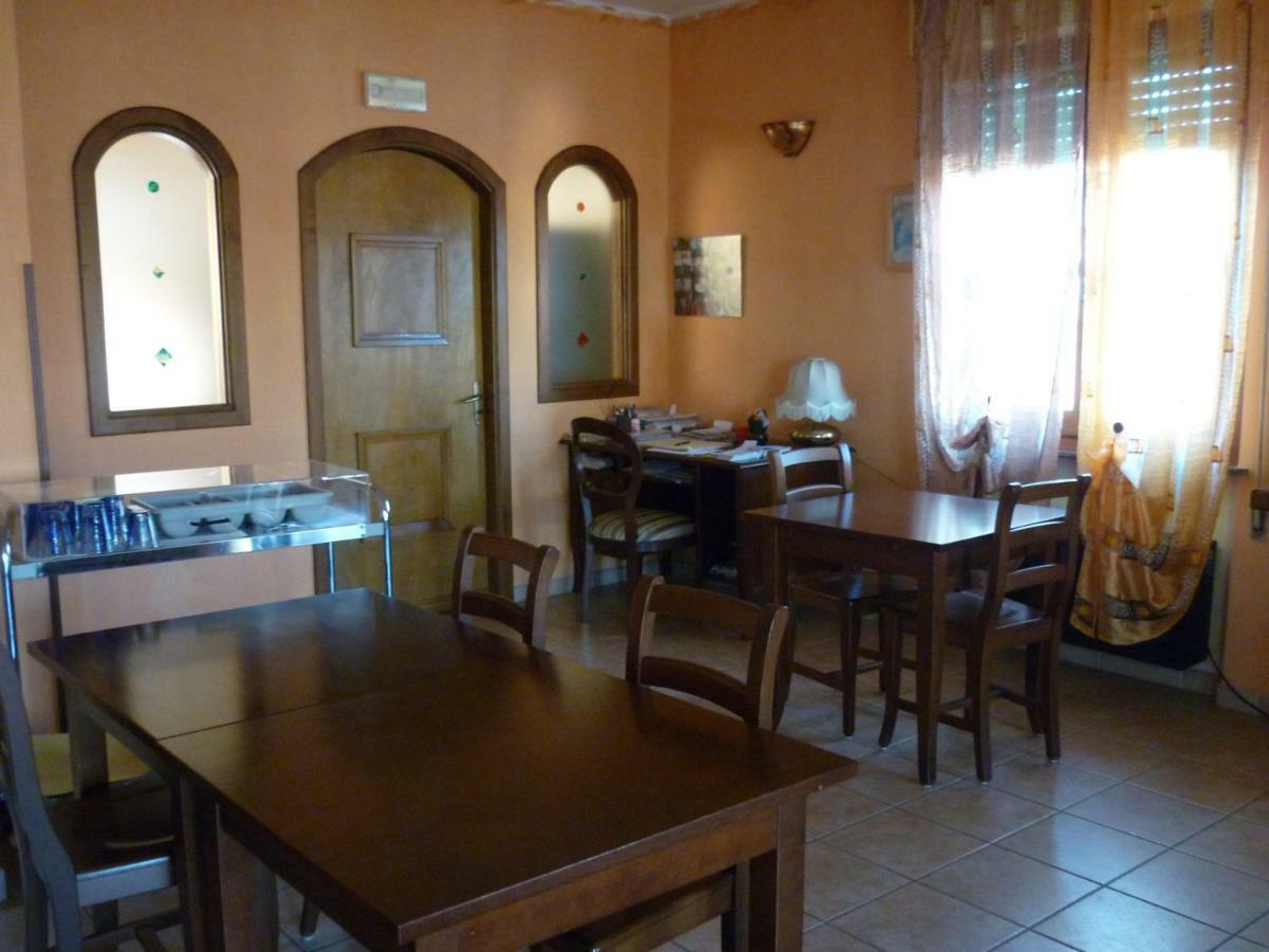 Hotel Il Ciambellino Santo Stefano di Magra Exterior foto