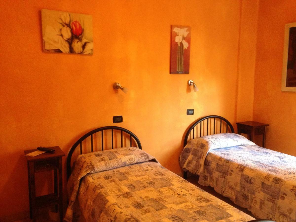 Hotel Il Ciambellino Santo Stefano di Magra Exterior foto